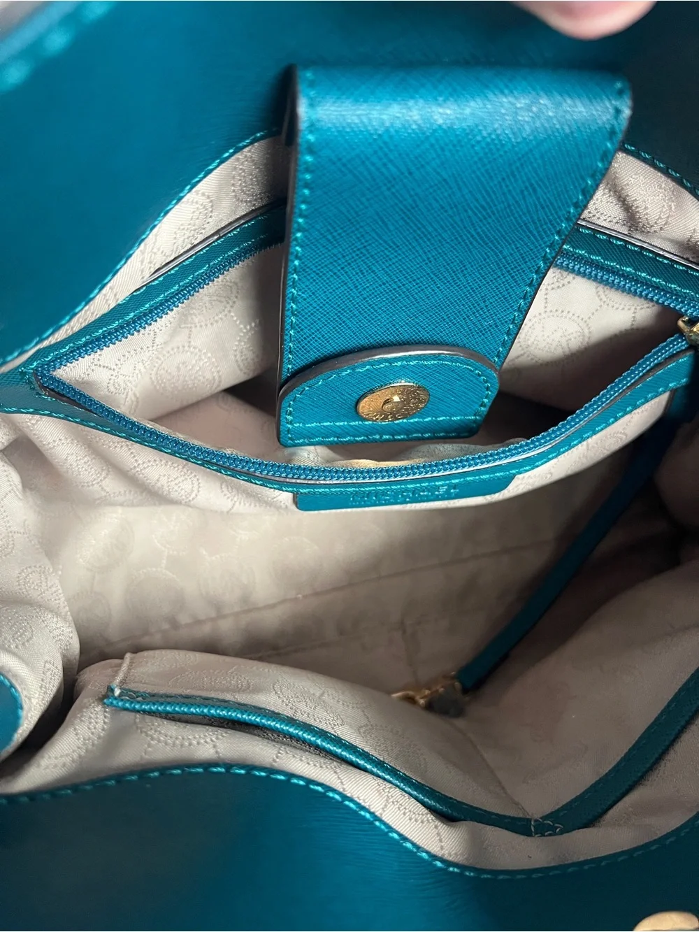 Michael Kors Teal handbag with Gold Hardware - Picture 7 of 7